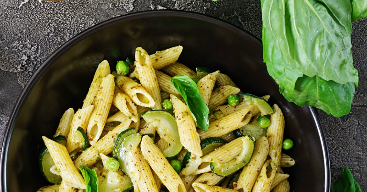 Borsós-spenótos penne tészta Borsós-spenótos penne tészta